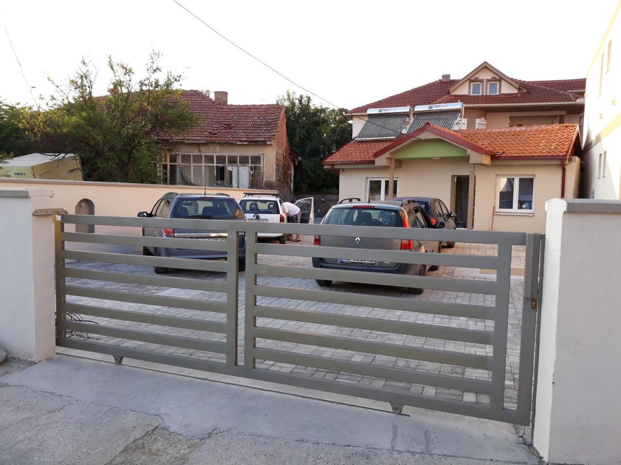 Vila & Apartments Matea Gevgelija Exterior foto